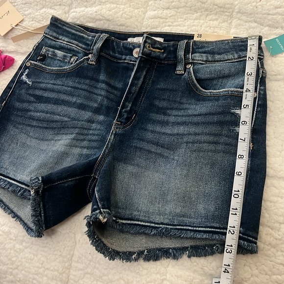 NWT KanCan Midrise Shorts - Picture 11 of 12